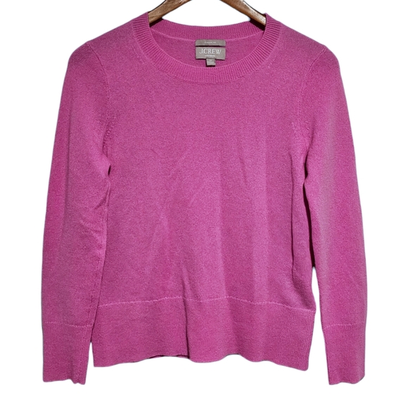 J. Crew Sweaters - J. Crew Cashmere Classic Fit Crewneck Sweater in Violet Fuchsia Size XS